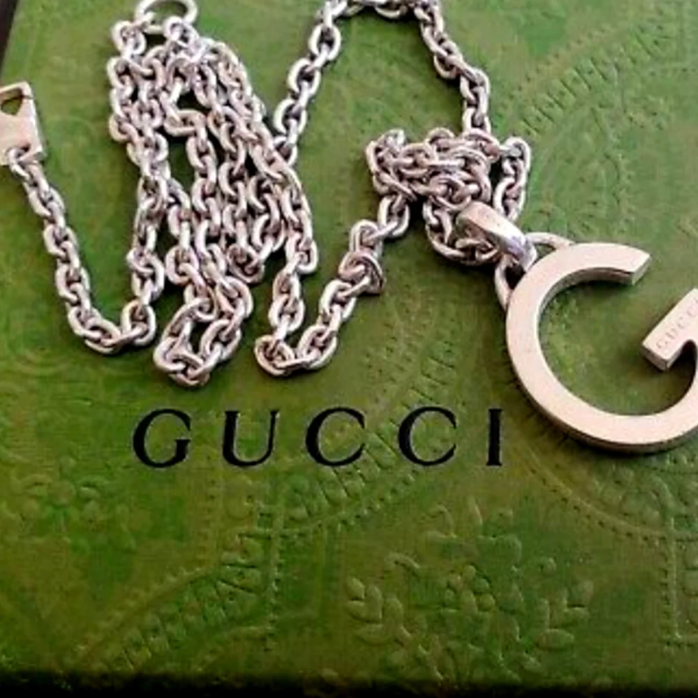 SALE! 🌟 GUCCI Statement G Necklace RARE